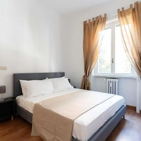 Holiday home Domus Boito Rome